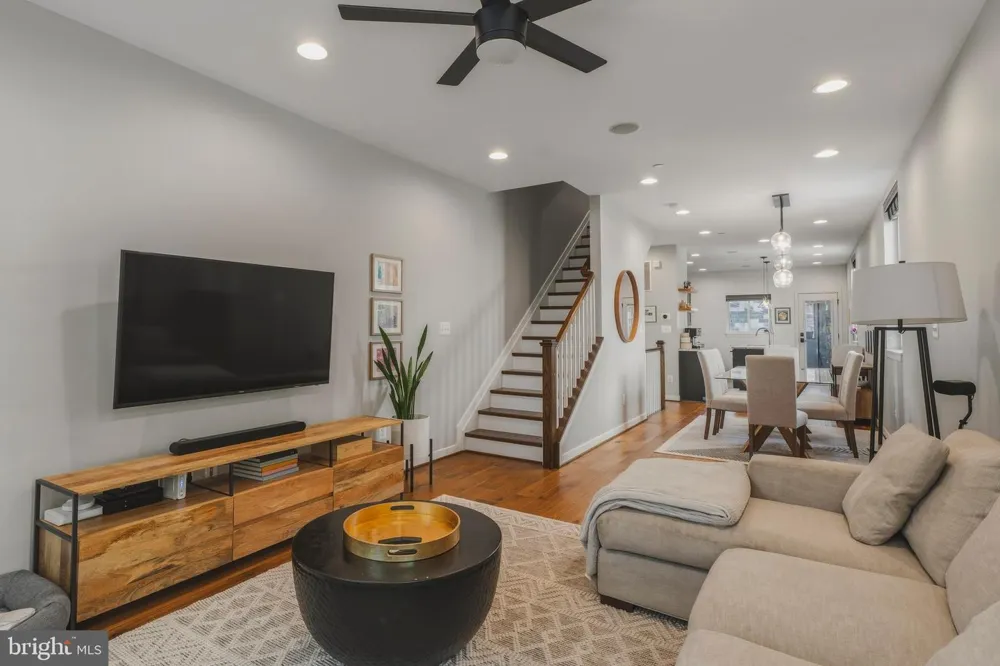2313 E FAIRMOUNT AVENUE Baltimore, MD 21224