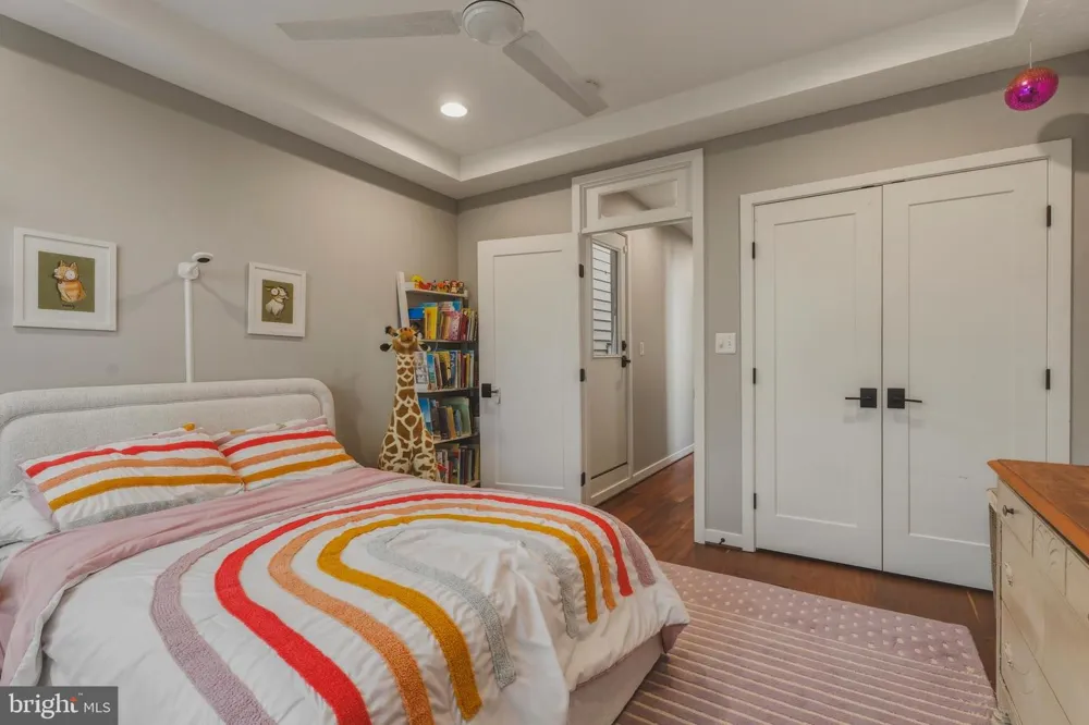 2313 E FAIRMOUNT AVENUE Baltimore, MD 21224