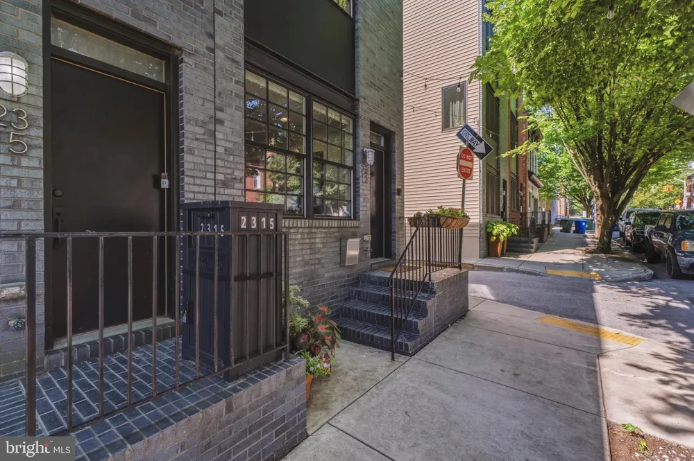 2313 E FAIRMOUNT AVENUE Baltimore, MD 21224