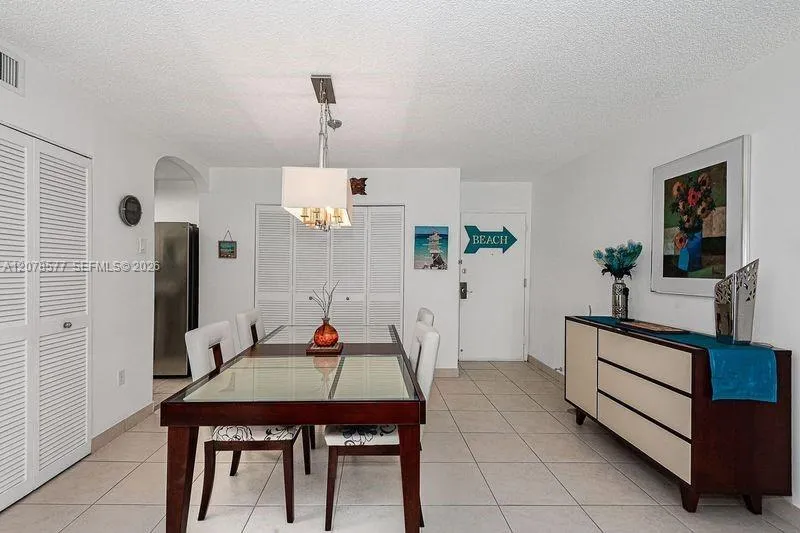 17800 Atlantic Blvd #203 Sunny Isles Beach, FL 33160