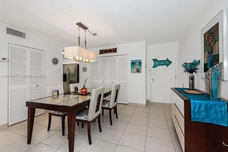 17800 Atlantic Blvd #203 Sunny Isles Beach, FL 33160
