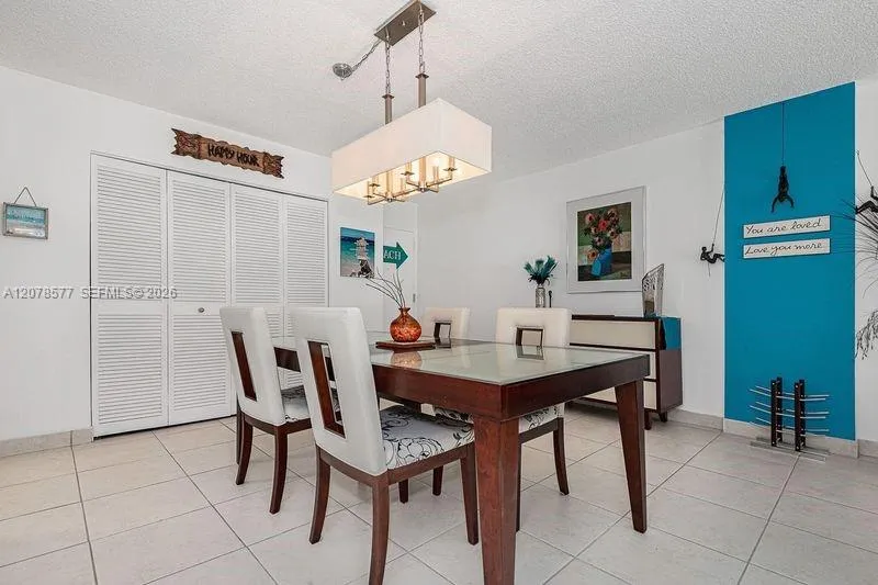 17800 Atlantic Blvd #203 Sunny Isles Beach, FL 33160