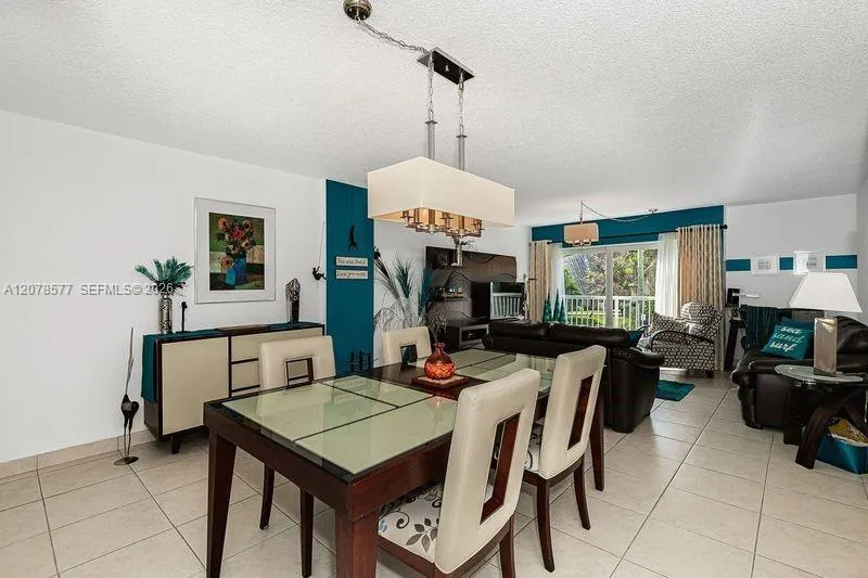 17800 Atlantic Blvd #203 Sunny Isles Beach, FL 33160