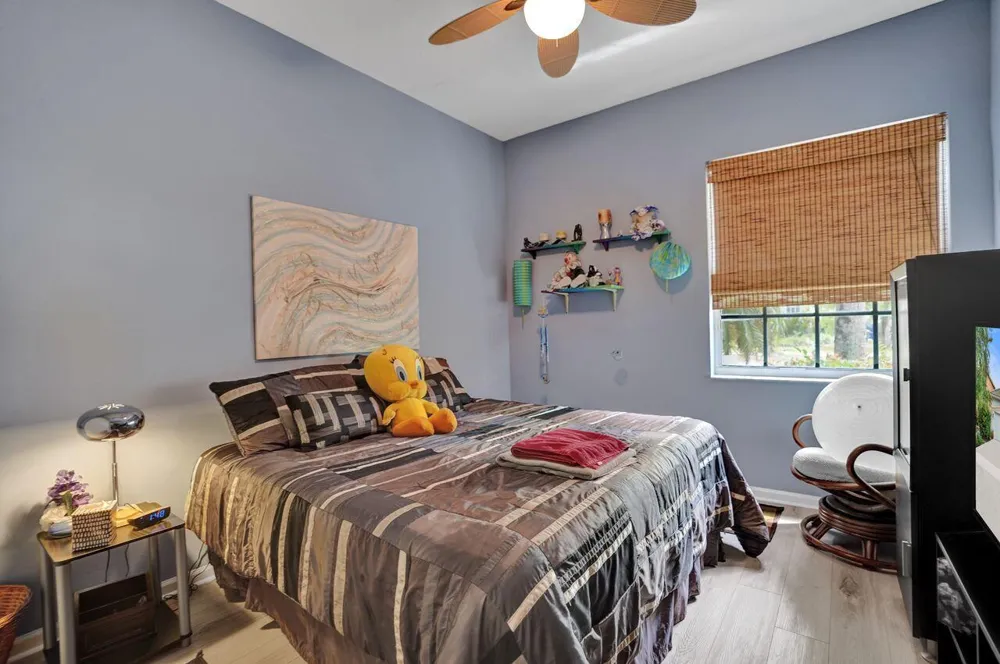 1775 ANNANDALE CIRCLE Royal Palm Beach, FL 33411