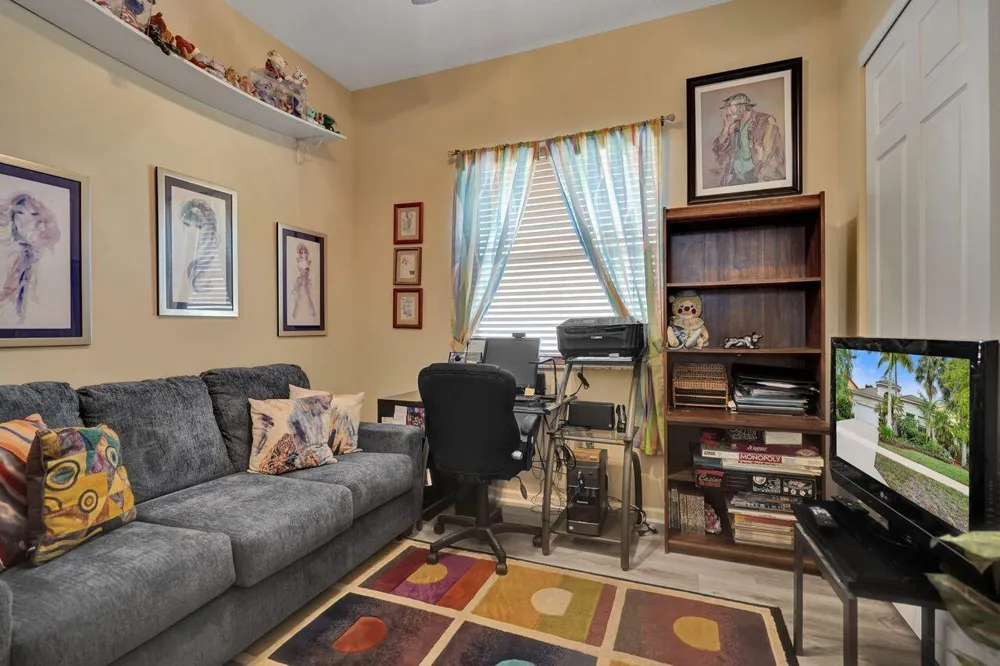1775 ANNANDALE CIRCLE Royal Palm Beach, FL 33411