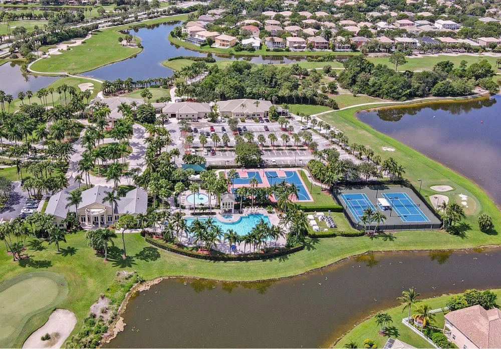 1775 ANNANDALE CIRCLE Royal Palm Beach, FL 33411
