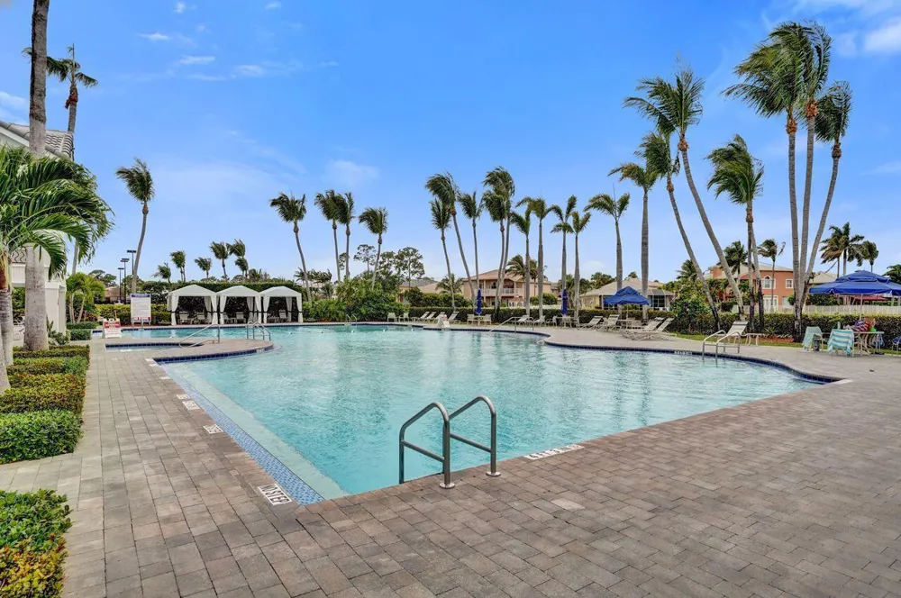 1775 ANNANDALE CIRCLE Royal Palm Beach, FL 33411