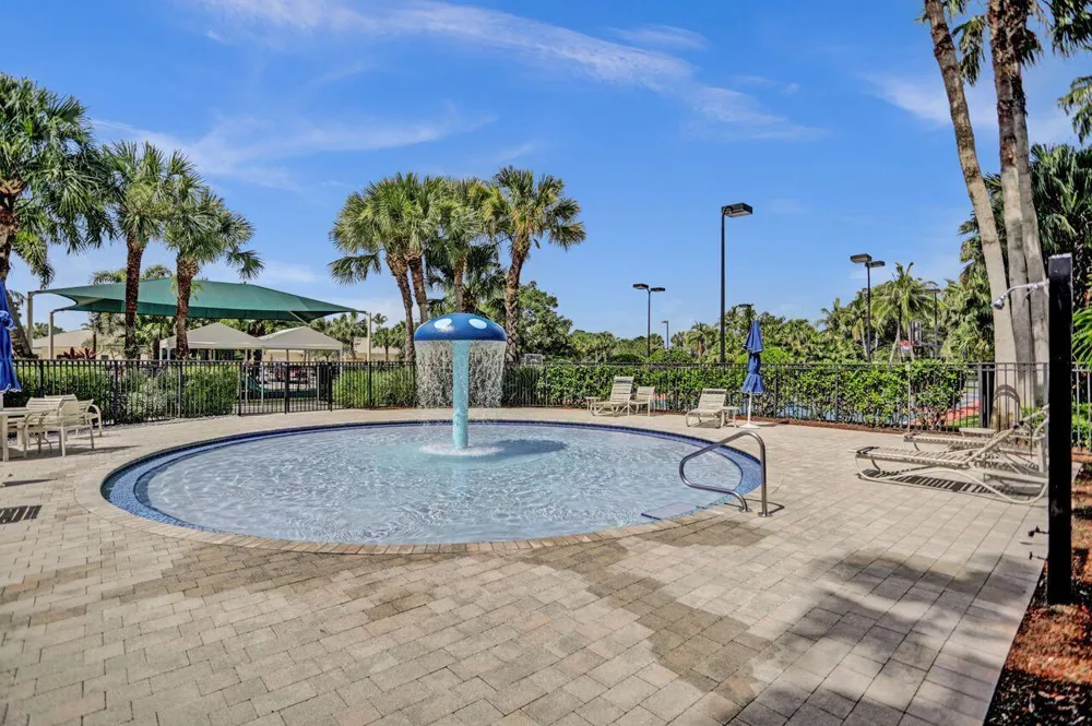 1775 ANNANDALE CIRCLE Royal Palm Beach, FL 33411