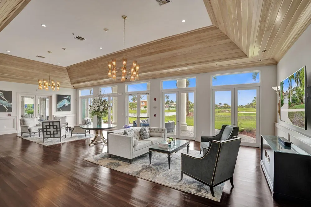 1775 ANNANDALE CIRCLE Royal Palm Beach, FL 33411