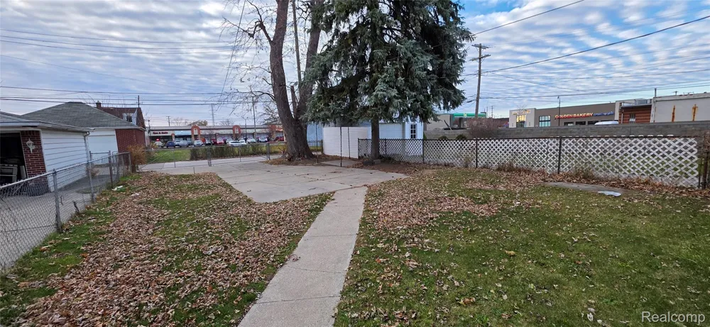 7113 Kendal Street Dearborn City, MI 48126