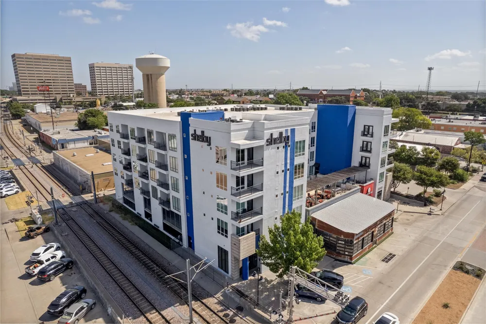5609 Smu Boulevard #512 Dallas, TX 75206