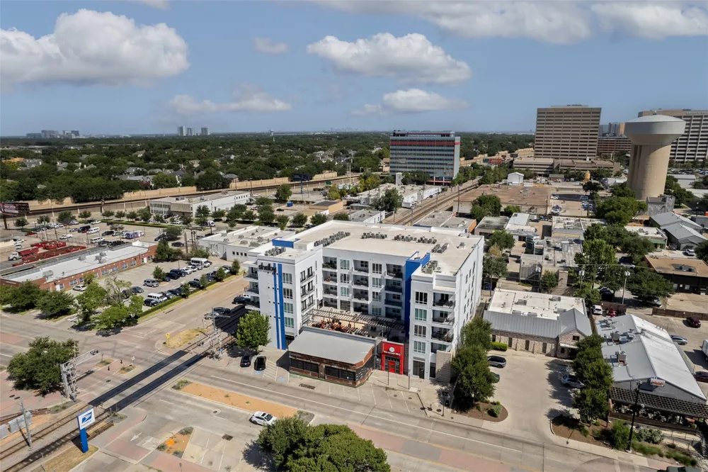 5609 Smu Boulevard #512 Dallas, TX 75206