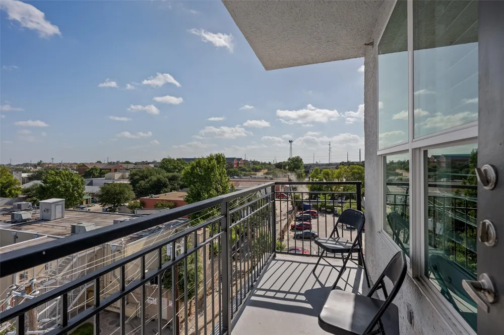 5609 Smu Boulevard #512 Dallas, TX 75206