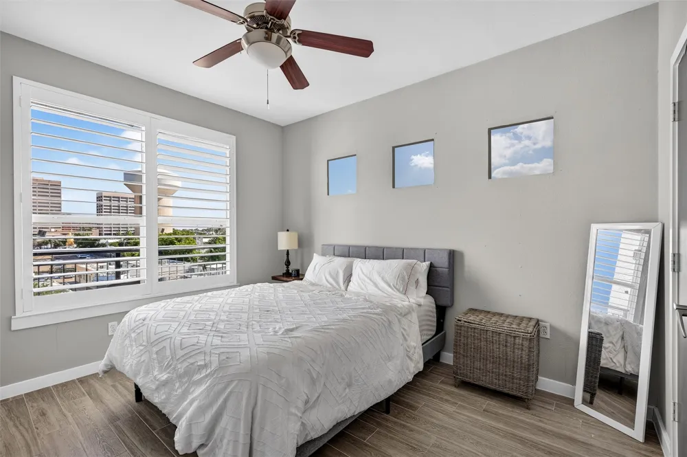 5609 Smu Boulevard #512 Dallas, TX 75206