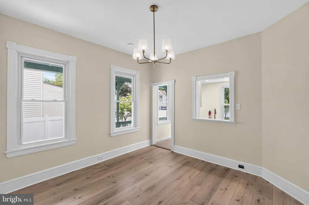 305 LECONEY AVENUE Palmyra, NJ 08065