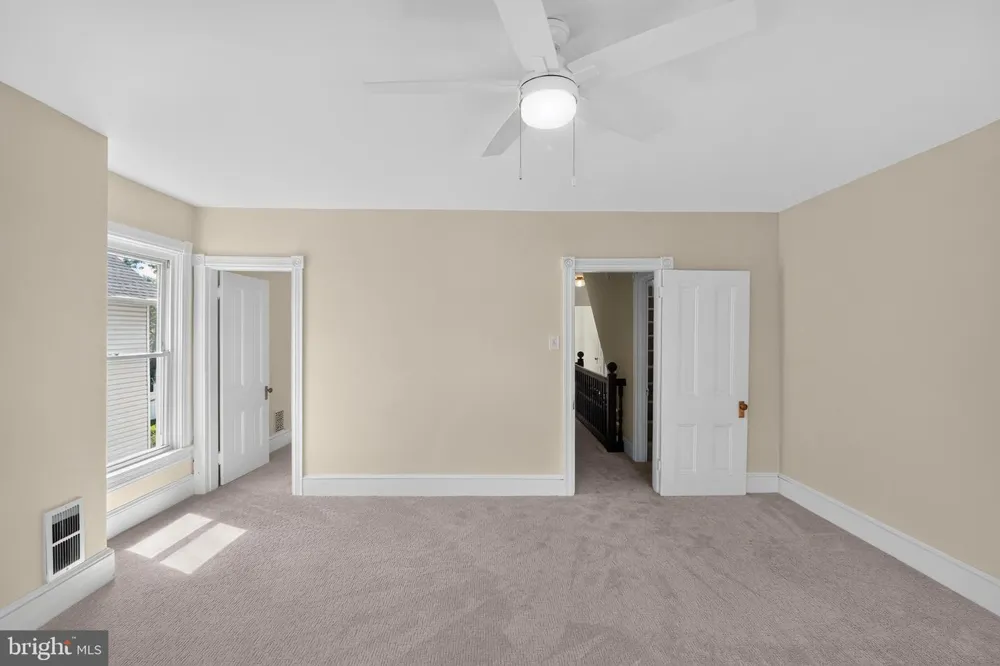 305 LECONEY AVENUE Palmyra, NJ 08065