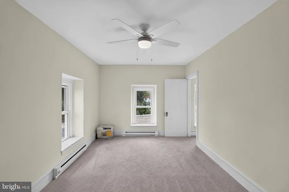 305 LECONEY AVENUE Palmyra, NJ 08065