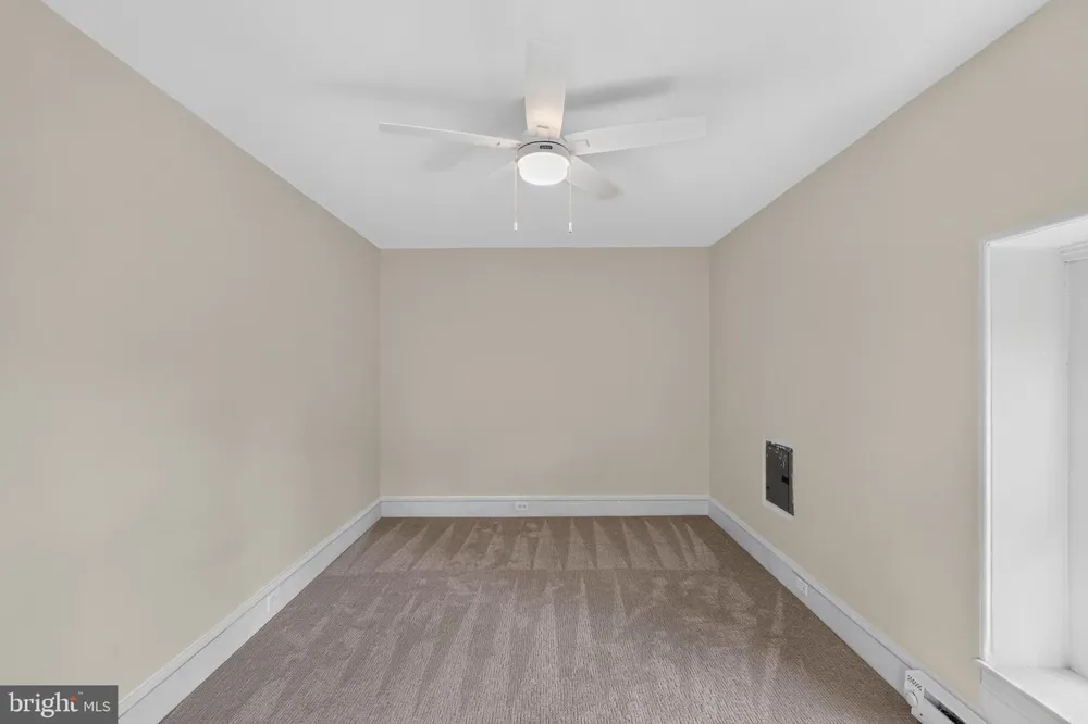 305 LECONEY AVENUE Palmyra, NJ 08065