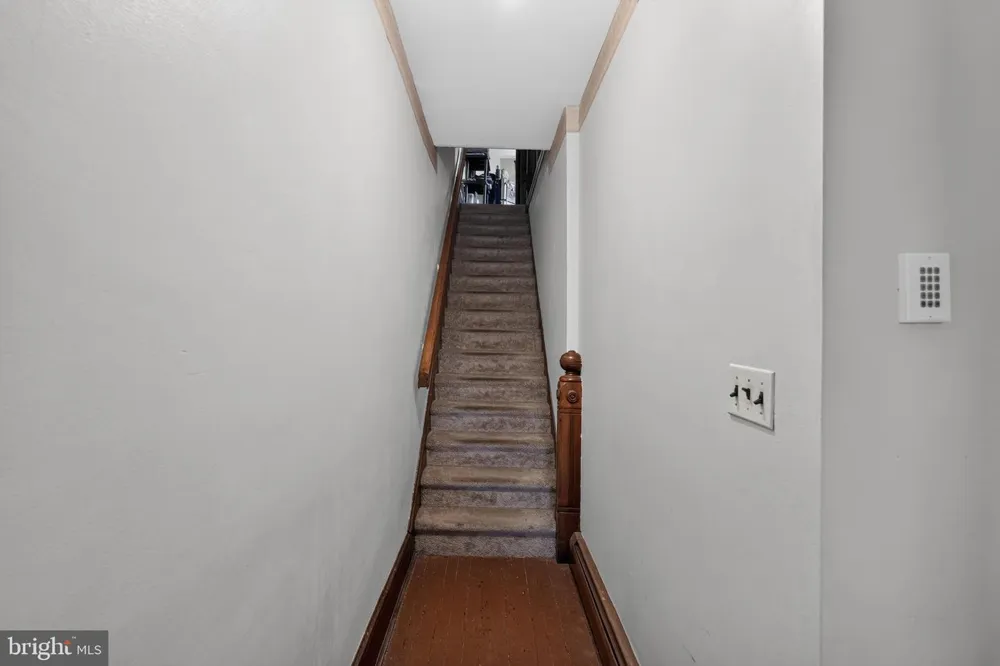 305 LECONEY AVENUE Palmyra, NJ 08065