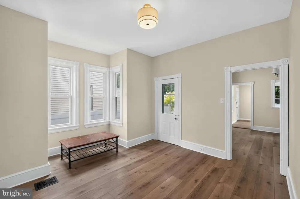 305 LECONEY AVENUE Palmyra, NJ 08065