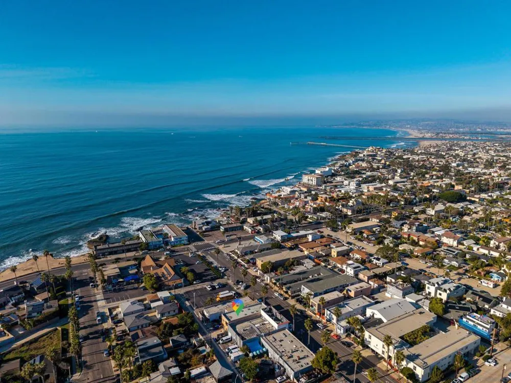 4741 Point Loma San Diego, CA 92107
