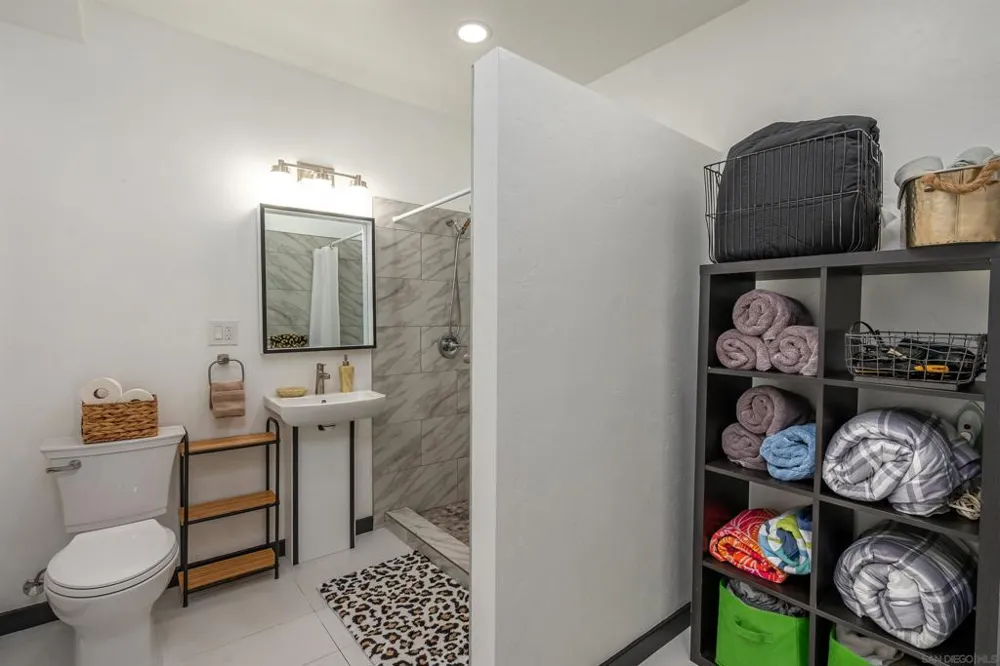 4741 Point Loma San Diego, CA 92107