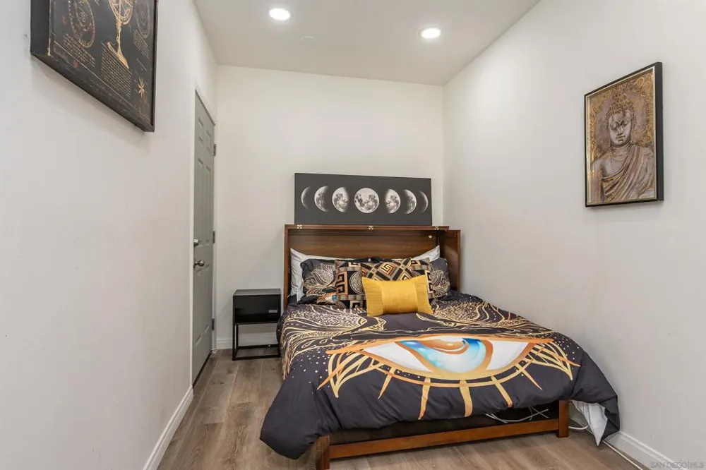 4741 Point Loma San Diego, CA 92107