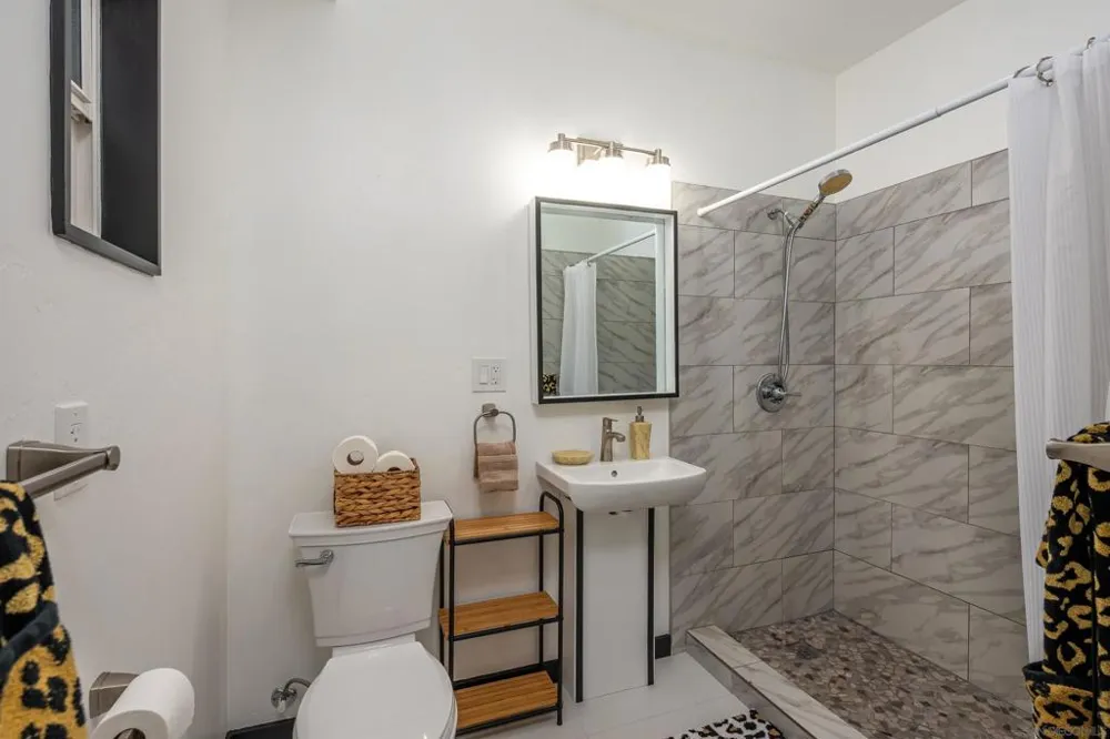 4741 Point Loma San Diego, CA 92107