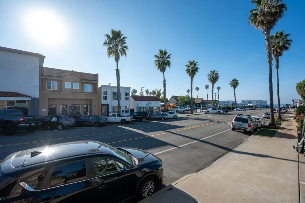 4741 Point Loma San Diego, CA 92107