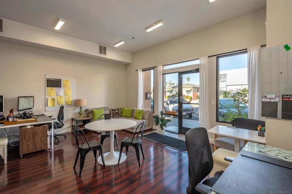 4741 Point Loma San Diego, CA 92107