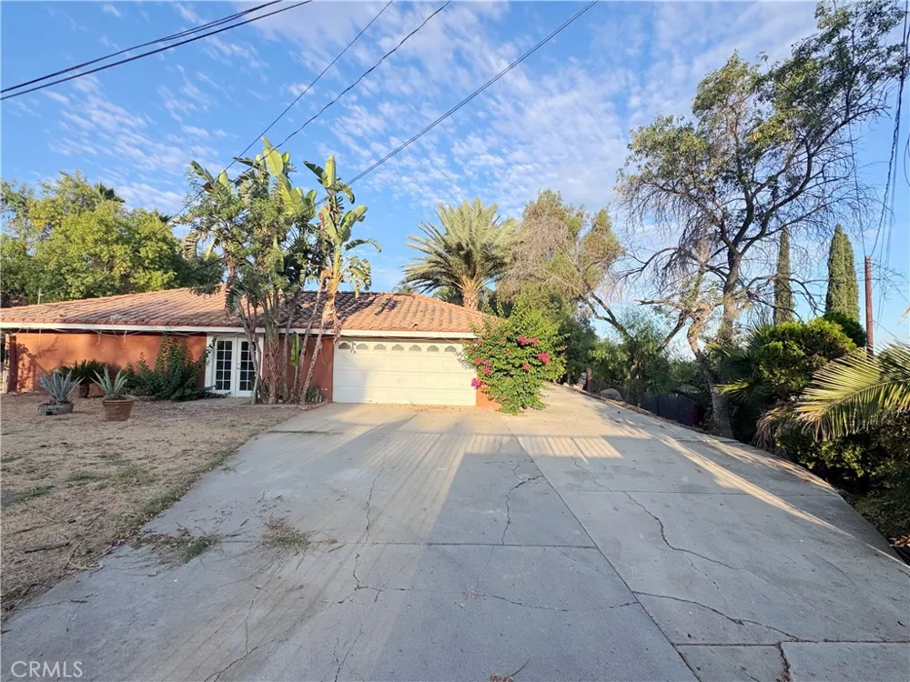 16801 Sendero Del Charro Riverside, CA 92504
