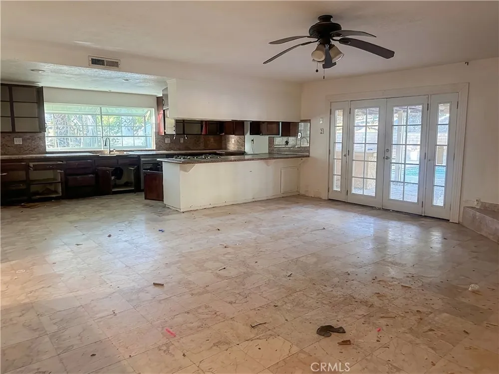 16801 Sendero Del Charro Riverside, CA 92504