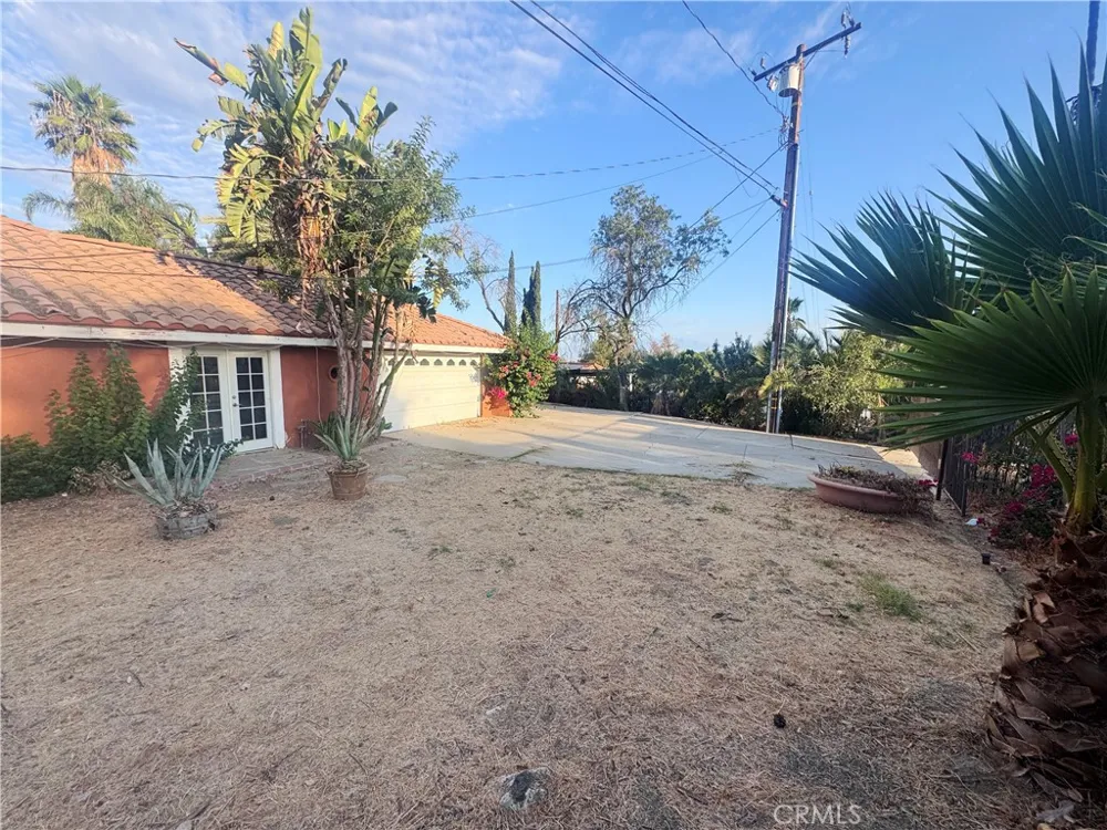 16801 Sendero Del Charro Riverside, CA 92504