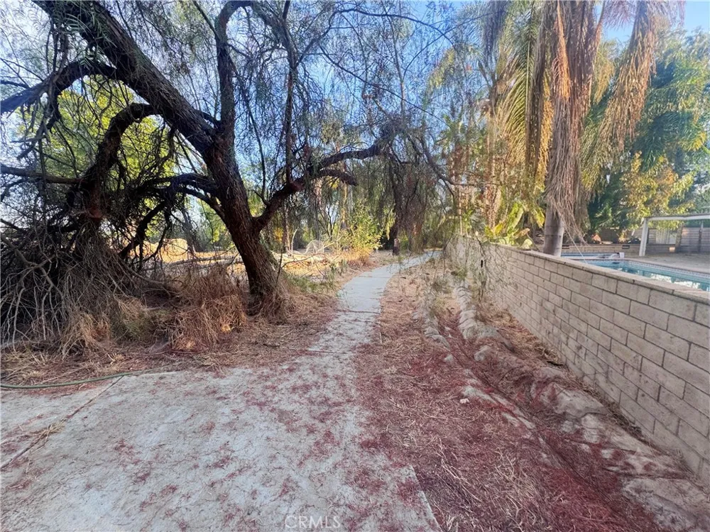 16801 Sendero Del Charro Riverside, CA 92504