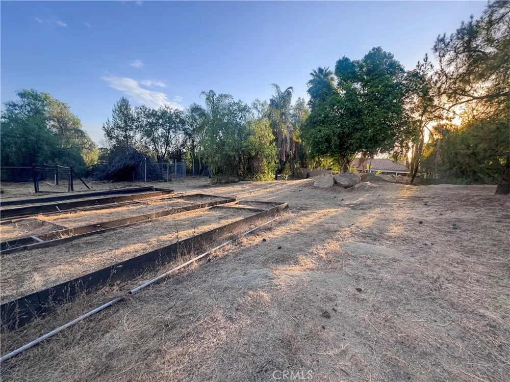 16801 Sendero Del Charro Riverside, CA 92504