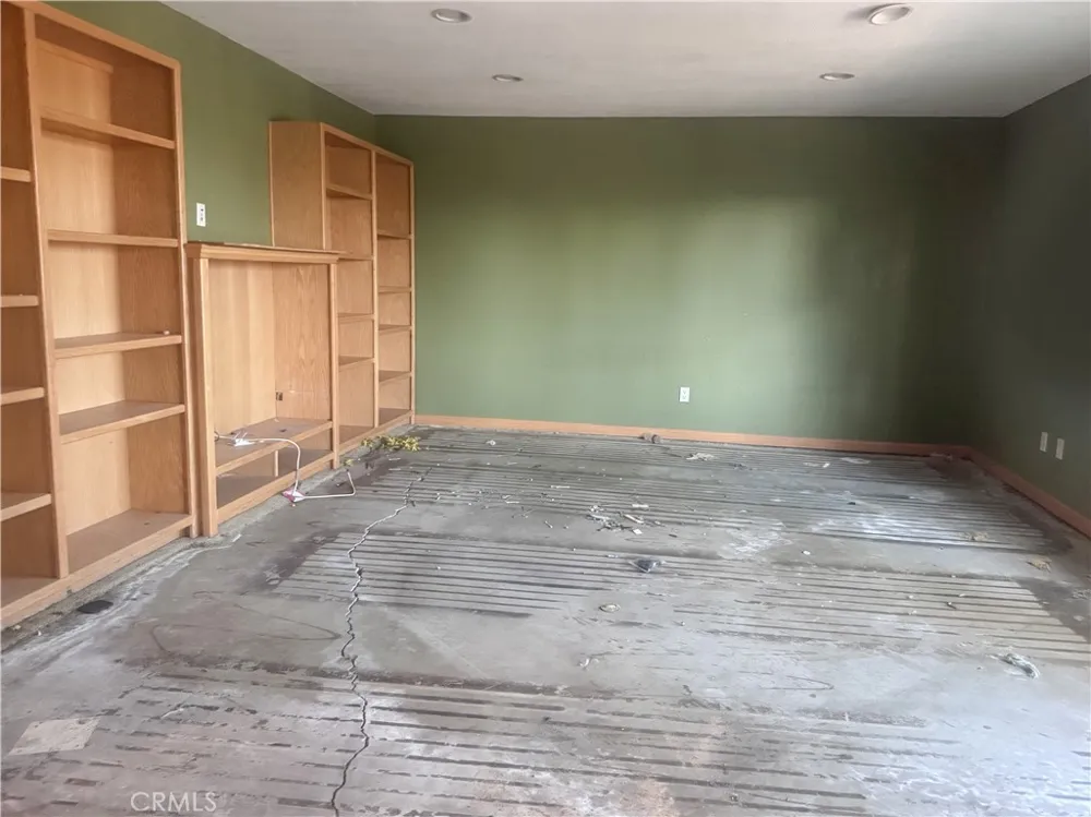 16801 Sendero Del Charro Riverside, CA 92504