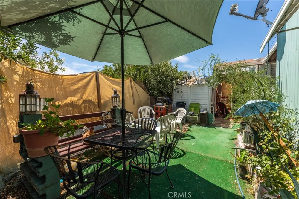 20683 Waalew Road #B49 Apple Valley, CA 92307
