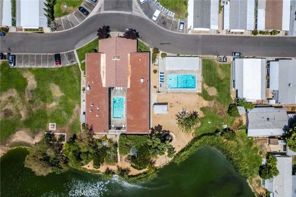 20683 Waalew Road #B49 Apple Valley, CA 92307