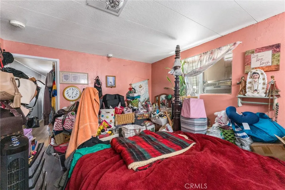 20683 Waalew Road #B49 Apple Valley, CA 92307