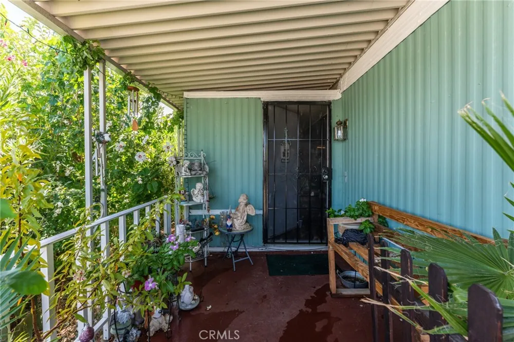 20683 Waalew Road #B49 Apple Valley, CA 92307