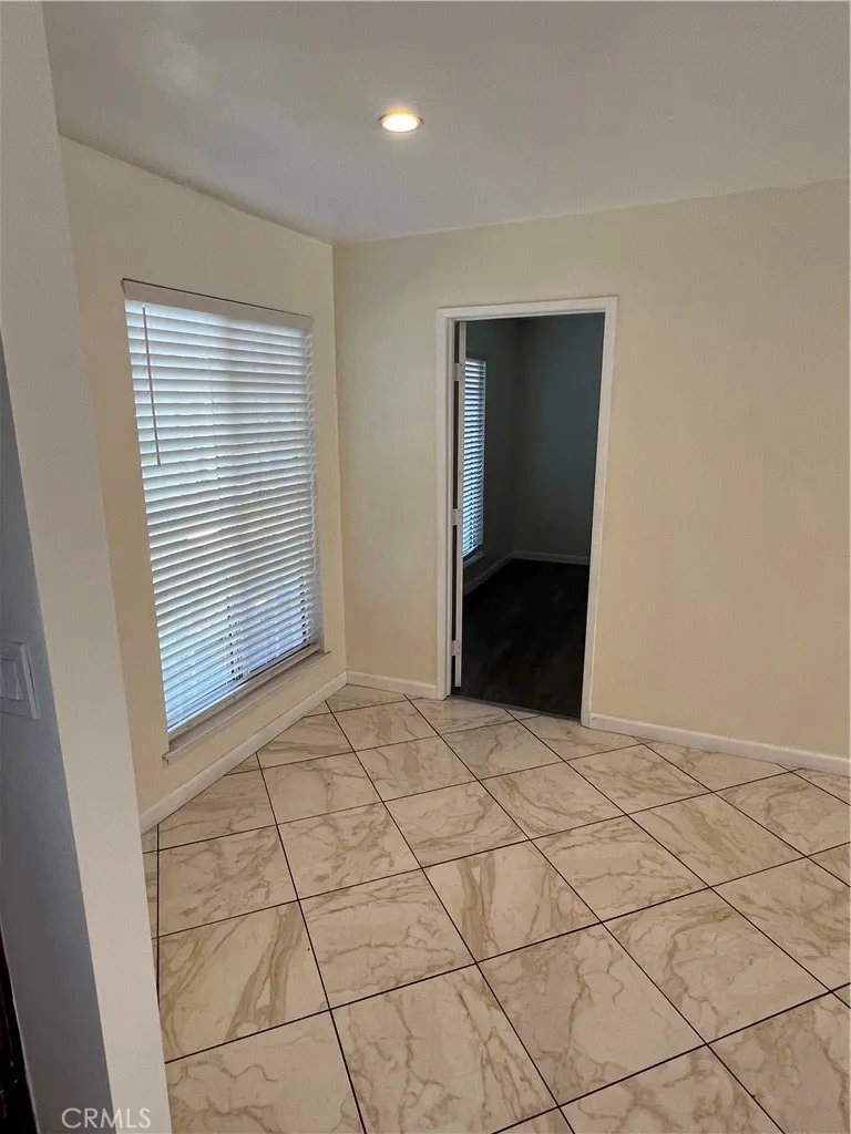 13747 Polk Street Sylmar, CA 91342