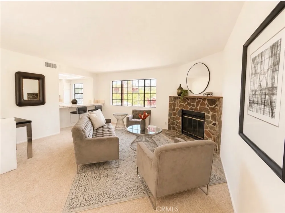 5034 Templeton El Sereno, CA 90032