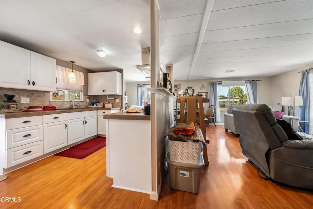 10 Wisteria Way Ventura, CA 93004