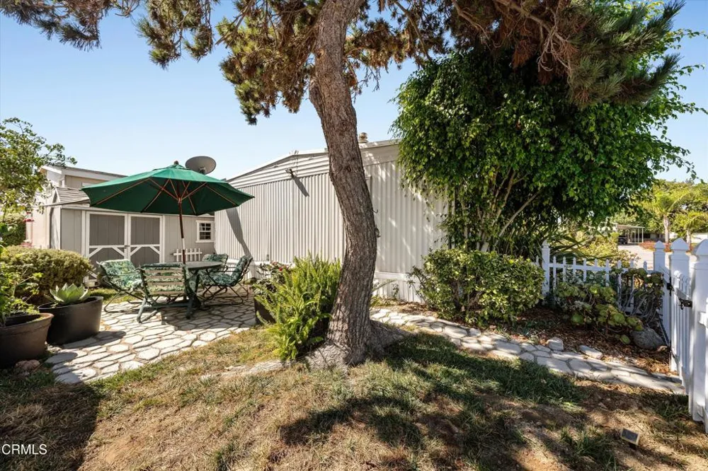 10 Wisteria Way Ventura, CA 93004