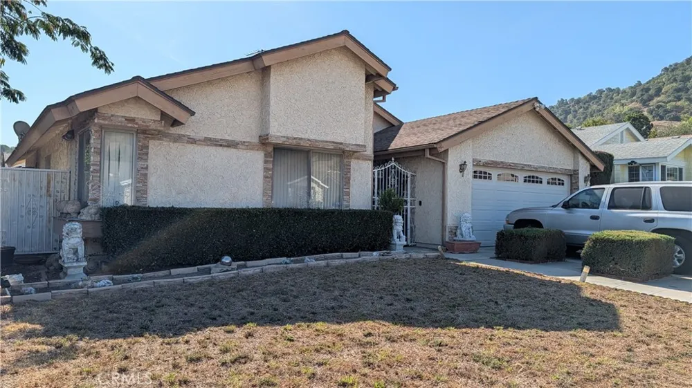 1122 Reggio Place Pomona, CA 91766