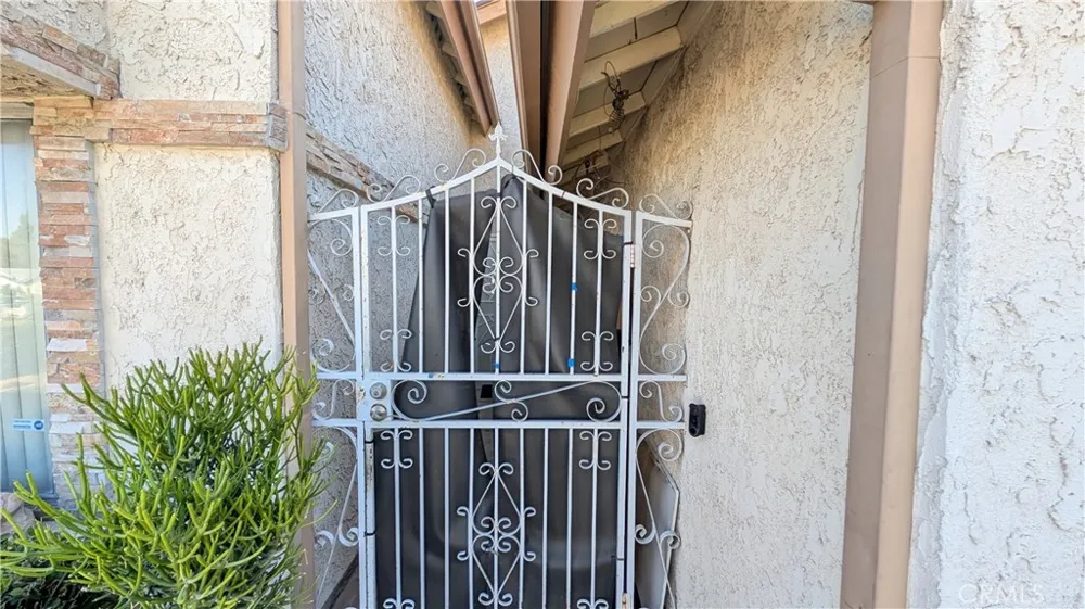 1122 Reggio Place Pomona, CA 91766