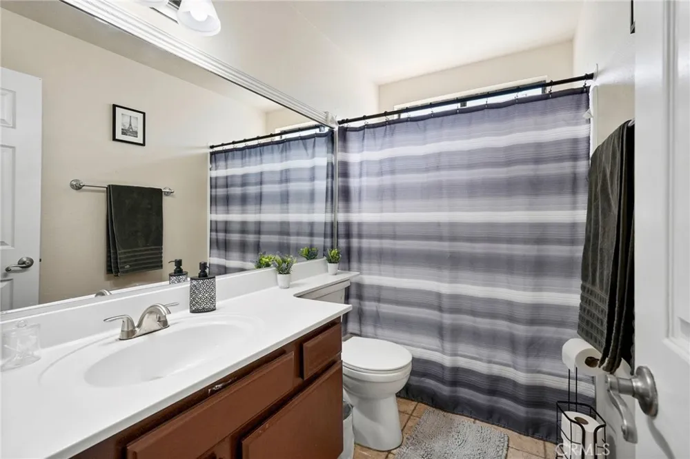 4100 E Avenue Q11 Palmdale, CA 93552