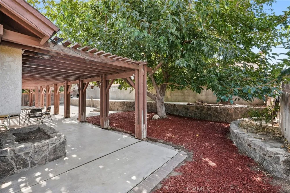 4100 E Avenue Q11 Palmdale, CA 93552