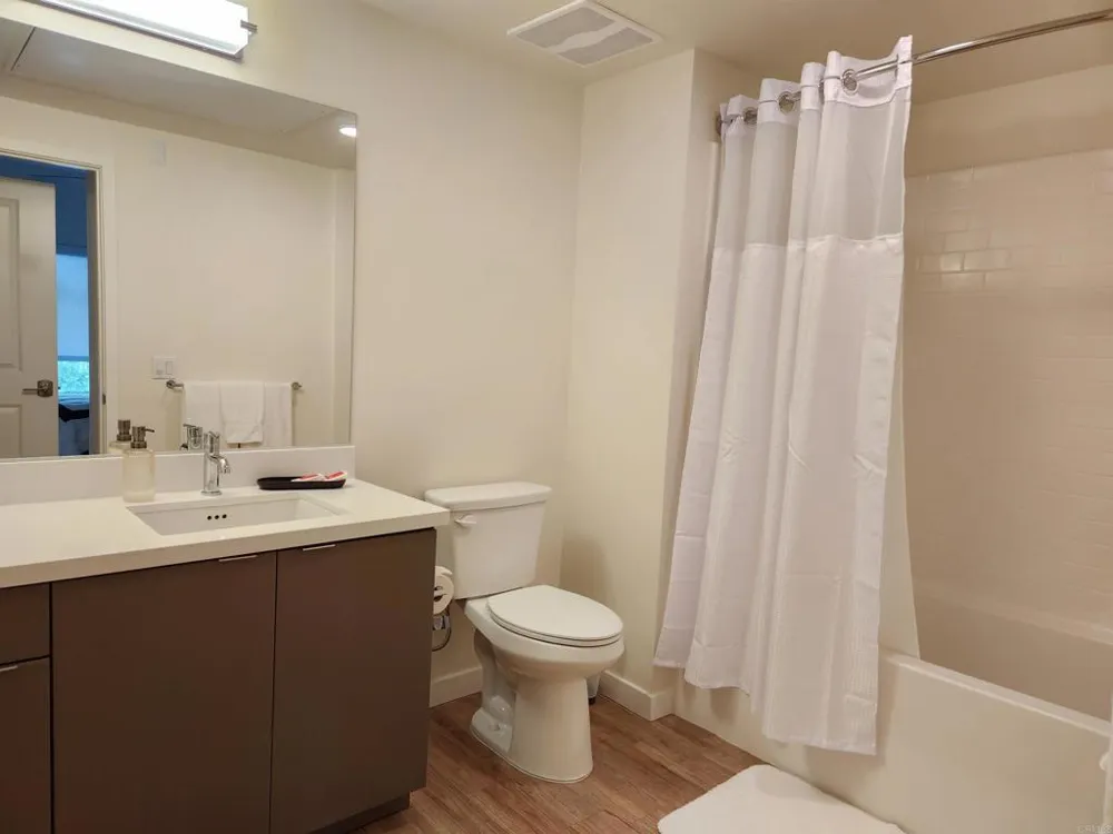 4949 Baltimore Drive #103 La Mesa, CA 91942