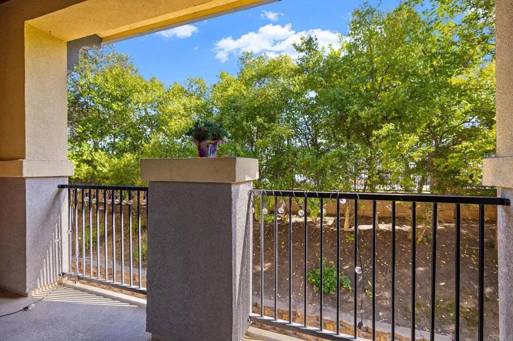 141 Via Montisi Santee, CA 92071